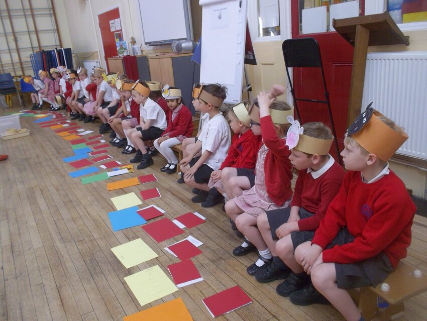Image of Year 1 assembly tells us about life in Kenya