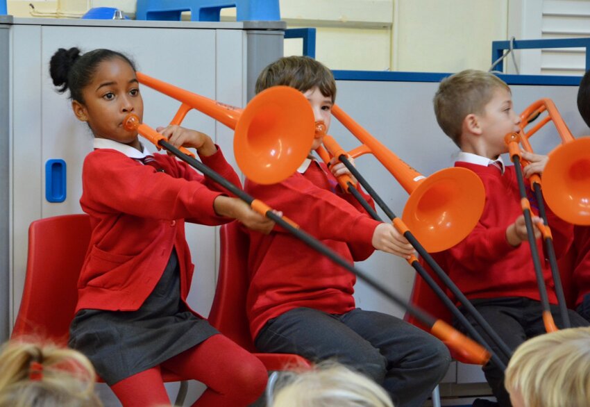 Image of Year 3 and 4 show off their musical talents