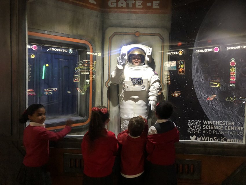 Image of Year 1 trip to Winchester Science Centre and Planetarium 