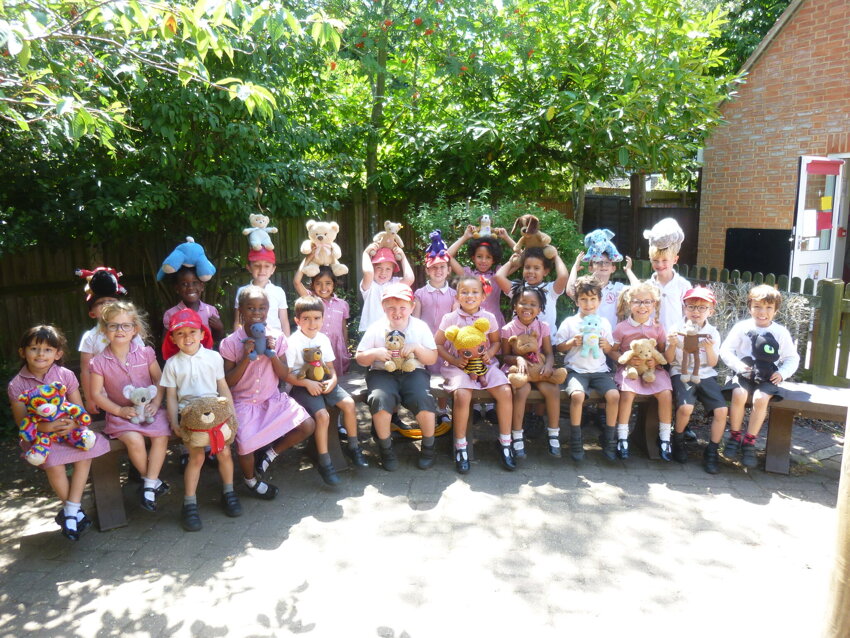 Image of Reception celebrate the end of term